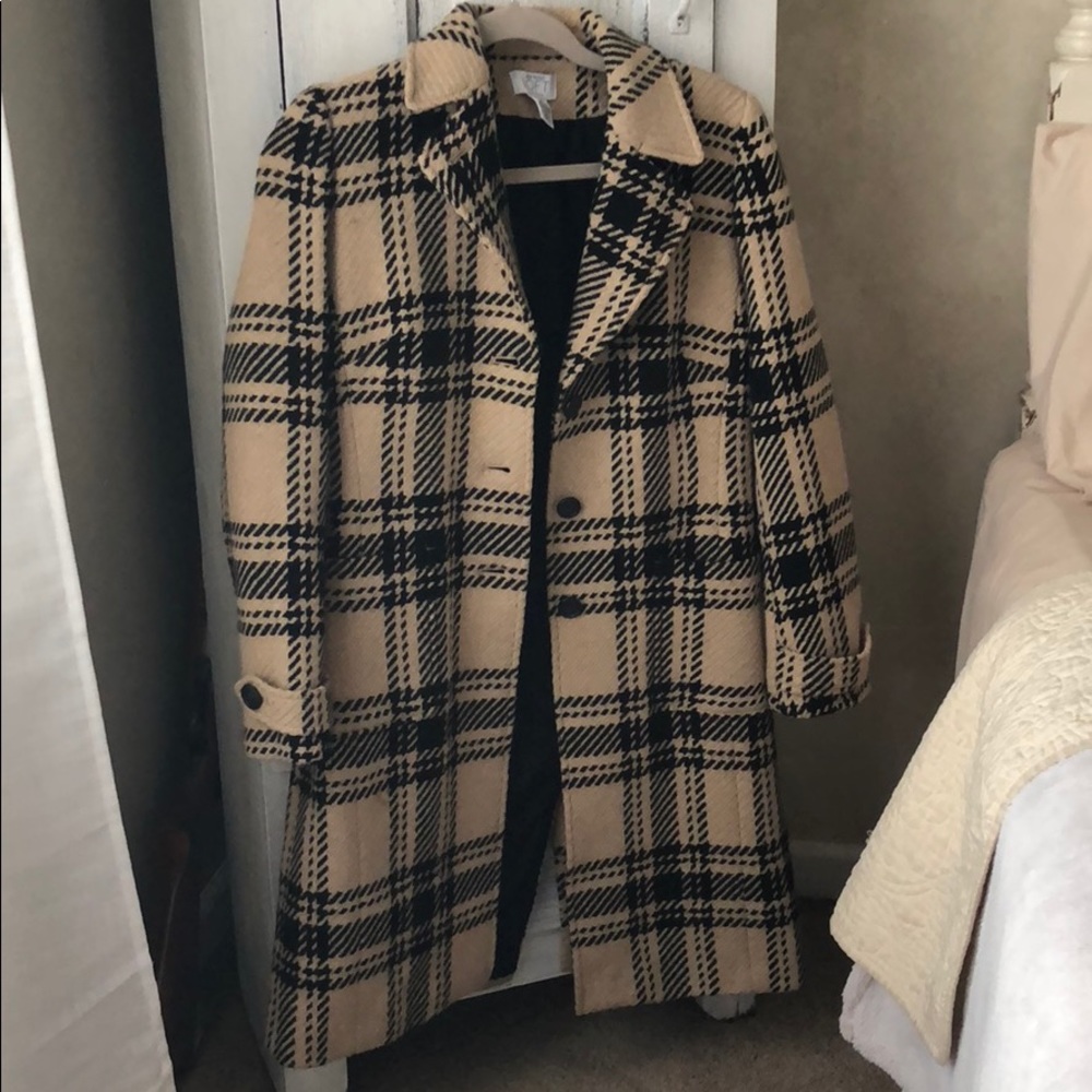 The Loft PeaCoat size 6P in wonderful condition